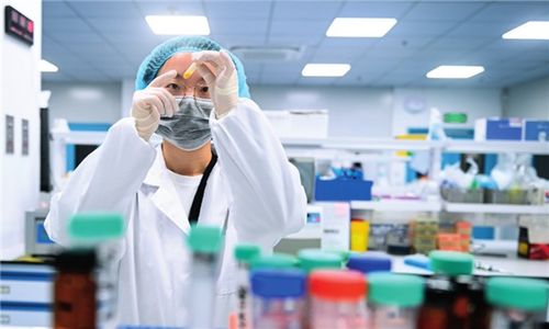 瞭望·治國理政紀事 在推動科技成果高效轉化應用上探索新途徑——生物醫藥技術信息咨詢的實踐與啟示